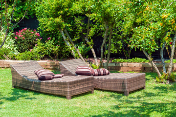 Vente de lit de jardin : pour vous détendre à l'extérieur de votre habitat